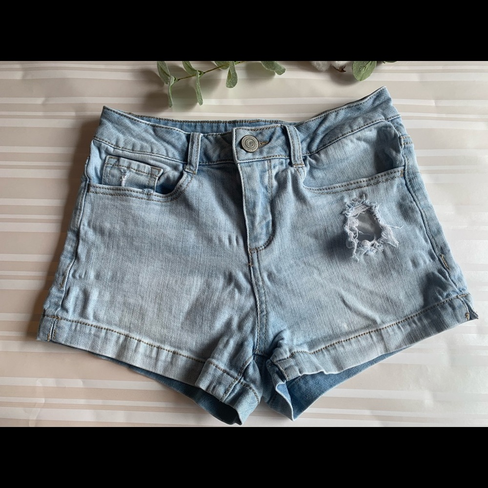 SO denim shorts Juniors 3